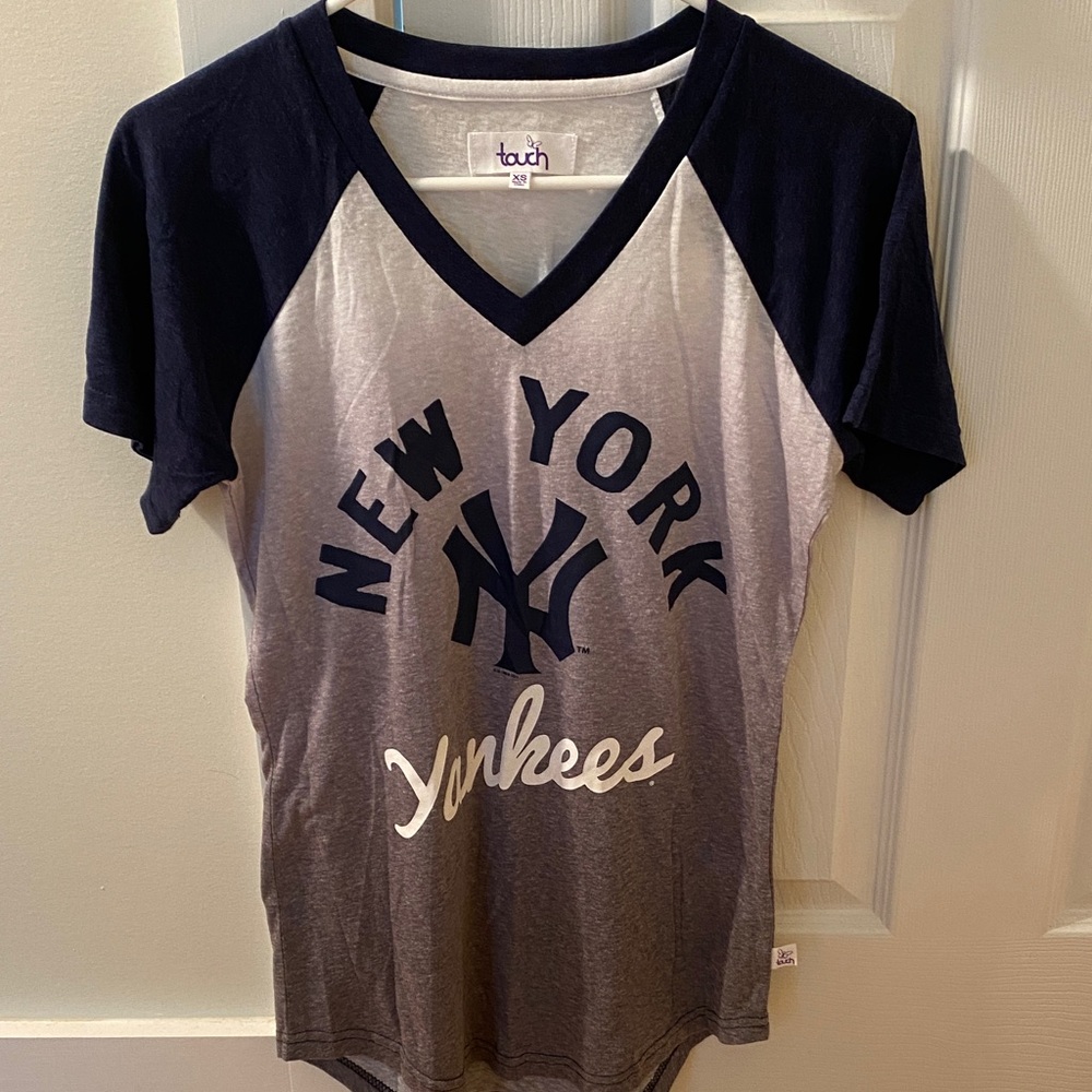 Touch New York Yankee’s women’s tee